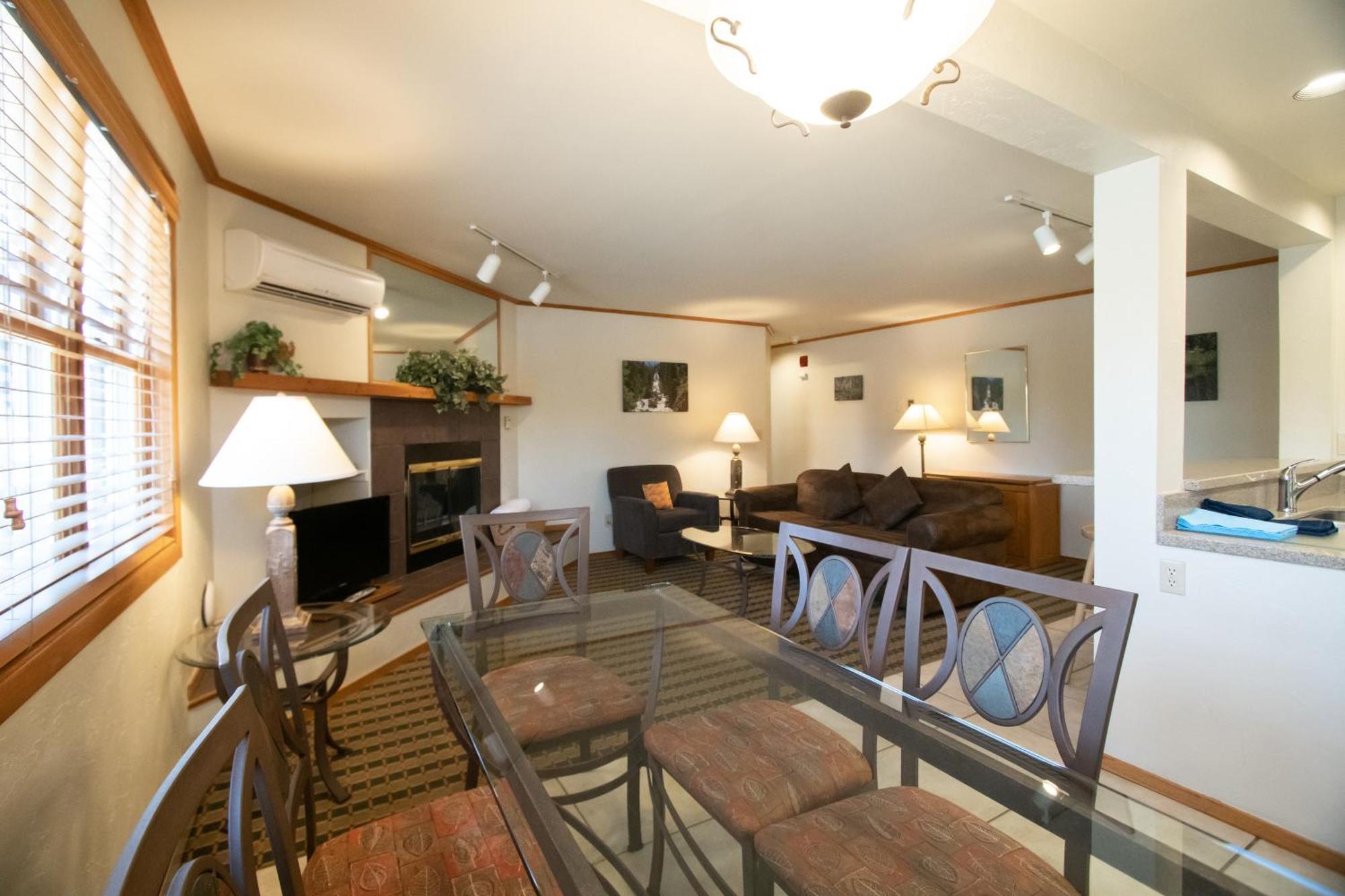 Sunburst Condominiums Steamboat Springs Buitenkant foto